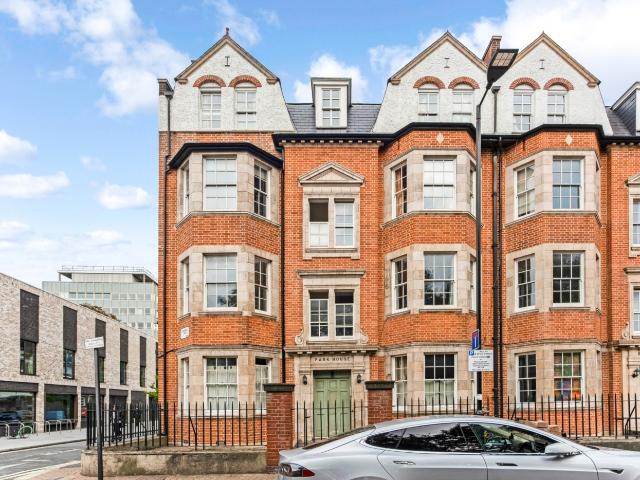 Apartment for rent in Herne Hill, Greater London