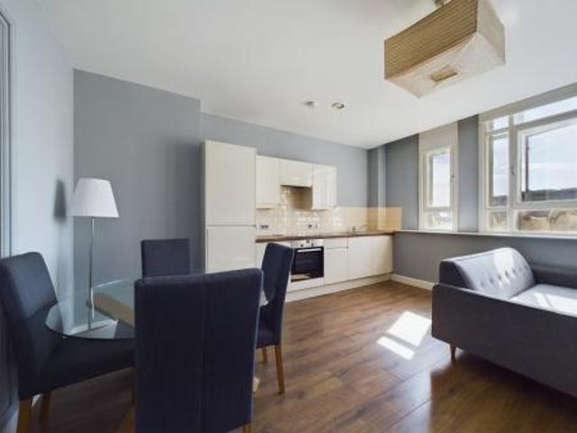 Apartment for rent in Calderstones