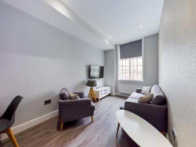 Apartment for rent in Calderstones