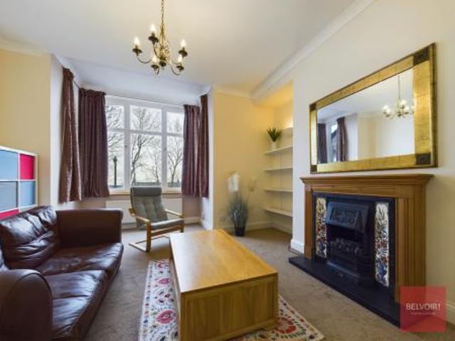 Apartment for rent in Nangreaves, Wales
