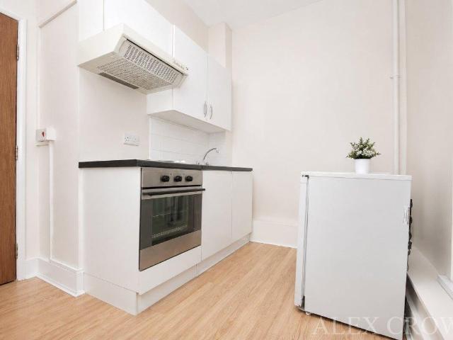 Apartment for rent in Barnsbury, Greater London