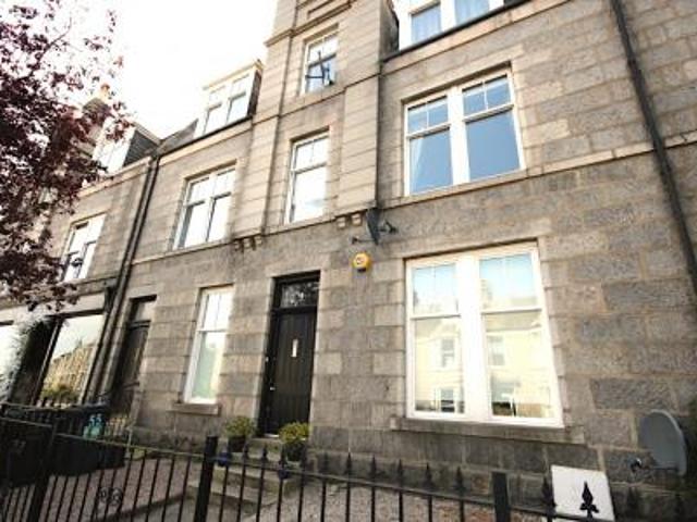 Apartment for rent in West End, Ballindoch