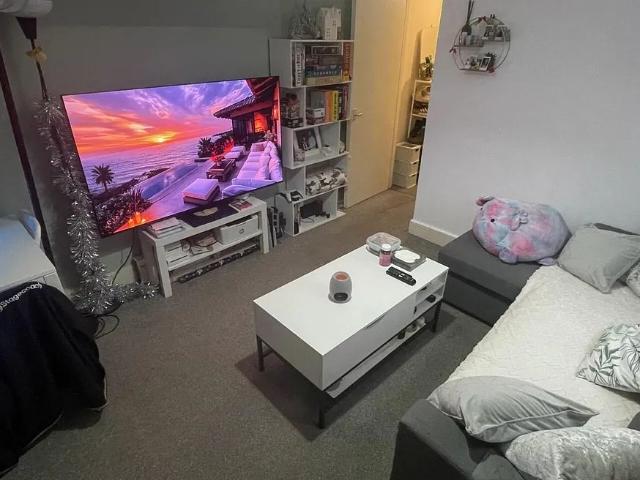Apartment for rent in Little Ilford, Greater London