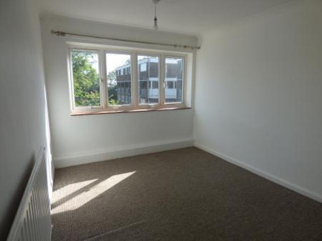 Apartment for rent in Navestock Side, Essex
