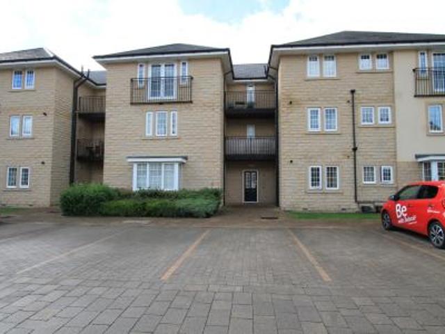 Apartment for rent in Tranmere Park, West Yorkshire