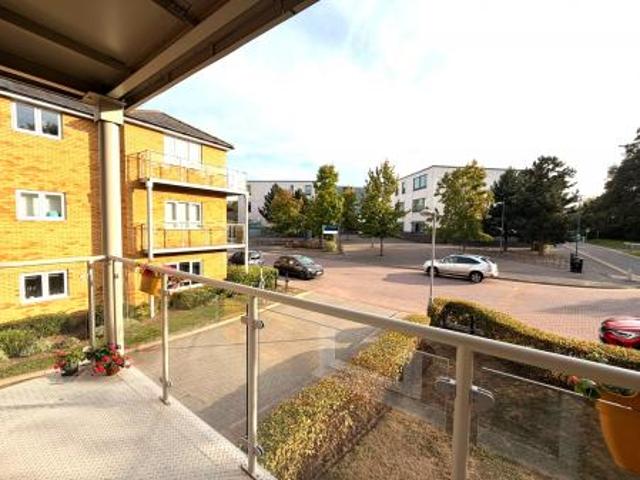 Apartment for rent in Carshalton-on-the-Hill, Greater London