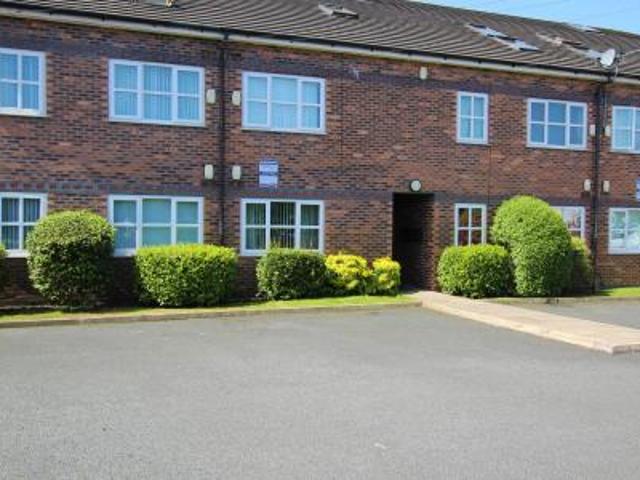 Apartment for rent in Mosscroft, Huyton