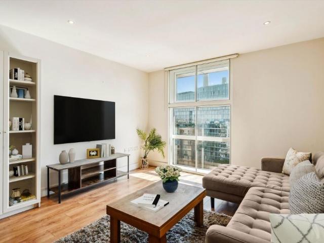 Apartment for rent in London Borough of Wandsworth, Greater London