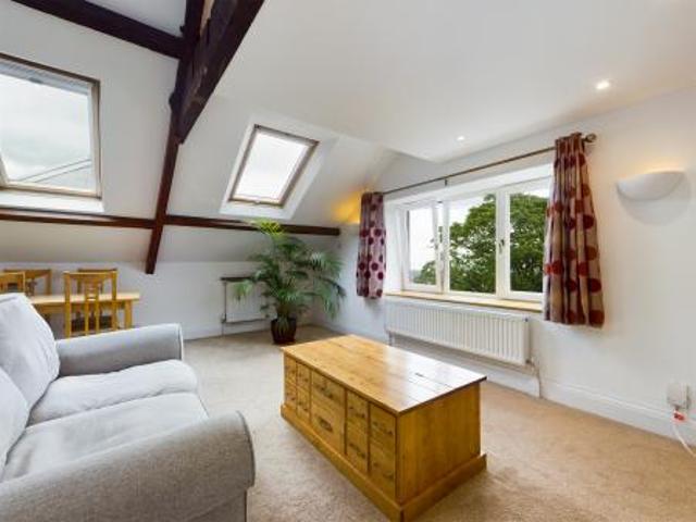 Apartment for rent in Nangreaves, Wales