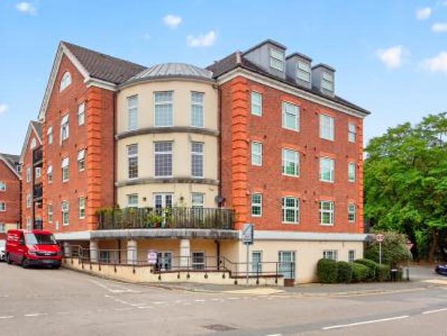 Apartment for rent in Camberley, Surrey Heath