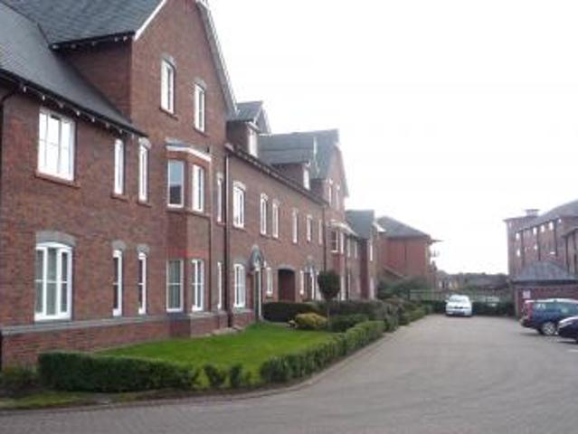 Apartment for rent in Hough Green, Two Mills