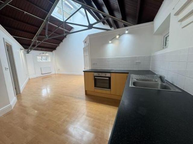 Apartment for rent in Cliftonville West, Acol