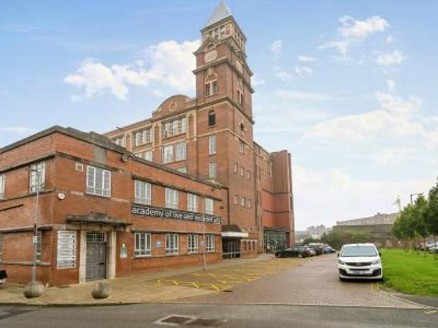 Apartment for rent in Wigan Pier, Wigan
