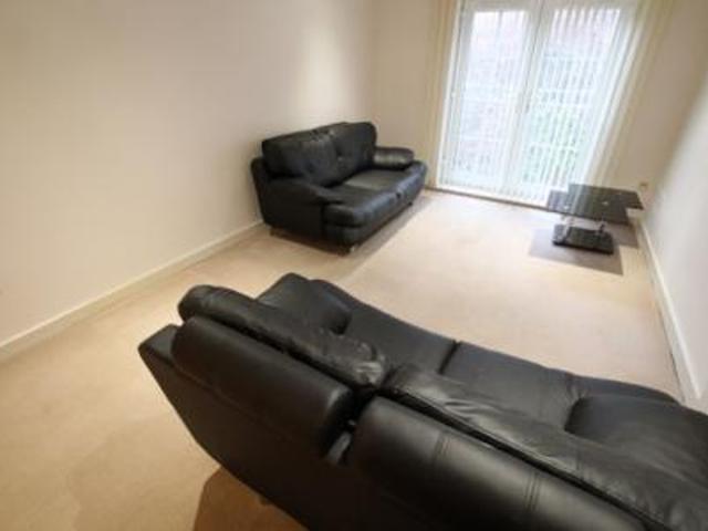 Apartment for rent in Calderstones