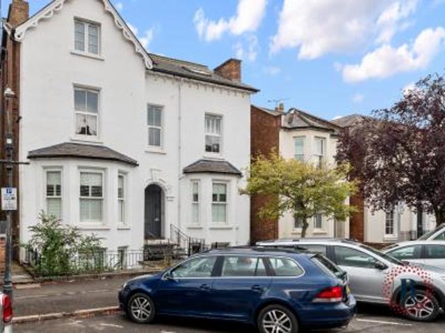 Apartment for rent in Sydenham, Green Close
