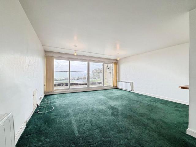 Apartment for rent in Sheerness, Oad Street