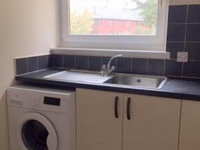 Apartment for rent in Hillyland, Moneydie