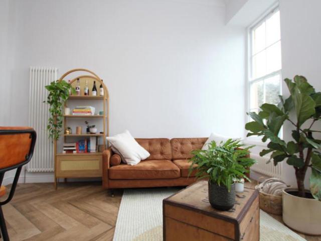 Apartment for rent in Cliftonwood, Bristol