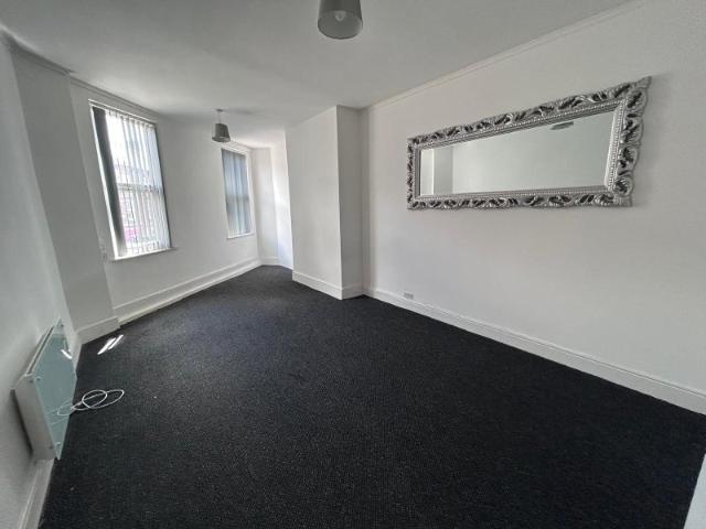 Apartment for rent in Calderstones