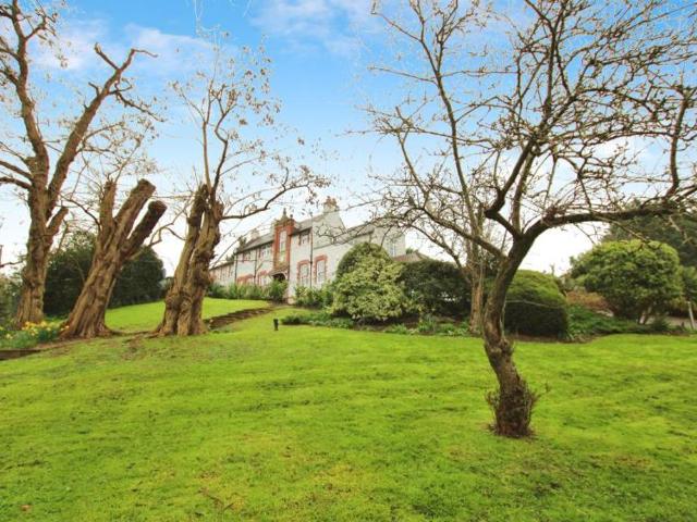 Room for rent in Winterbourne, Hambrook