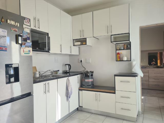 Apartment for rent in Nooitgedacht, Gauteng