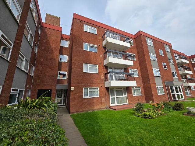 Apartment for rent in London Borough of Enfield, Greater London