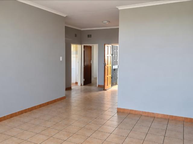 Apartment for rent in Rustenburg, Rustenburg Local Municipality