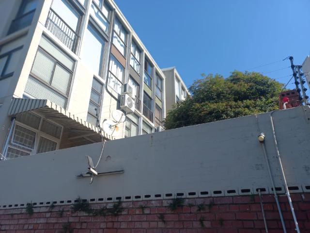 Apartment for rent in Seaview, Kwazulu-natal