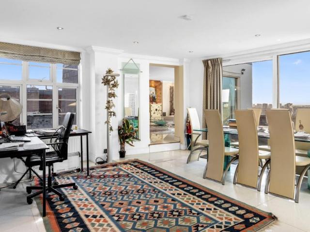 Apartment for rent in Belsize Park, Cat Hill