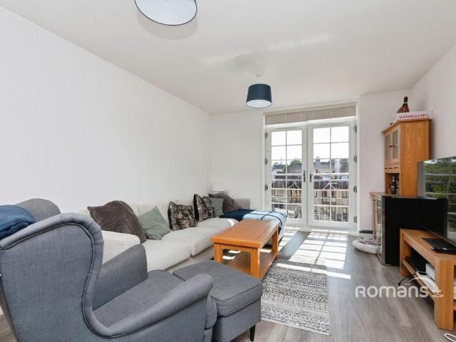 Apartment for rent in Fole, Surrey