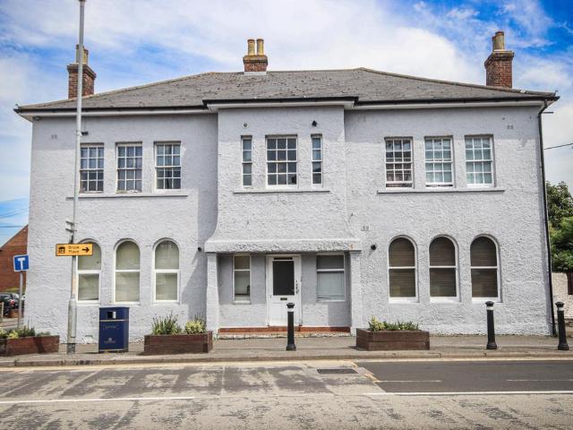 Flat for rent in Midway, Kent