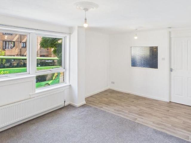Apartment for rent in Hilltown, Scotland
