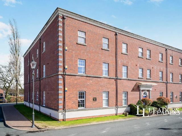 Flat for rent in Twiss Green, Warrington