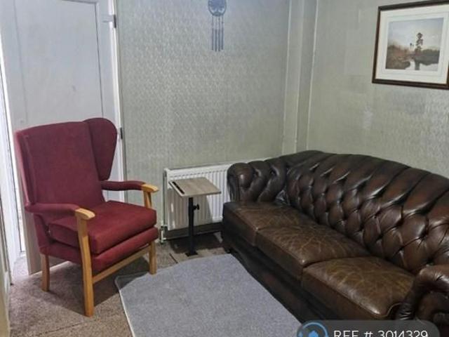 Apartment for rent in London Borough of Hounslow, Greater London