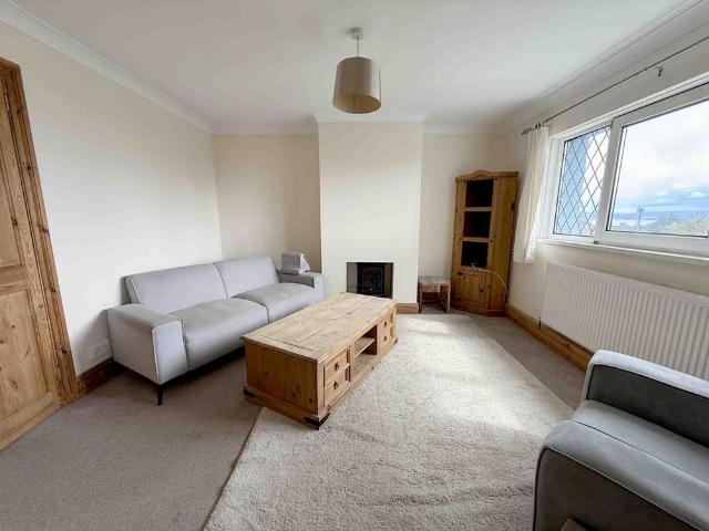 Apartment for rent in Nangreaves, Wales
