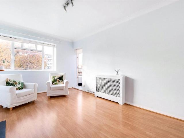 Flat for rent in Fulham, Greater London