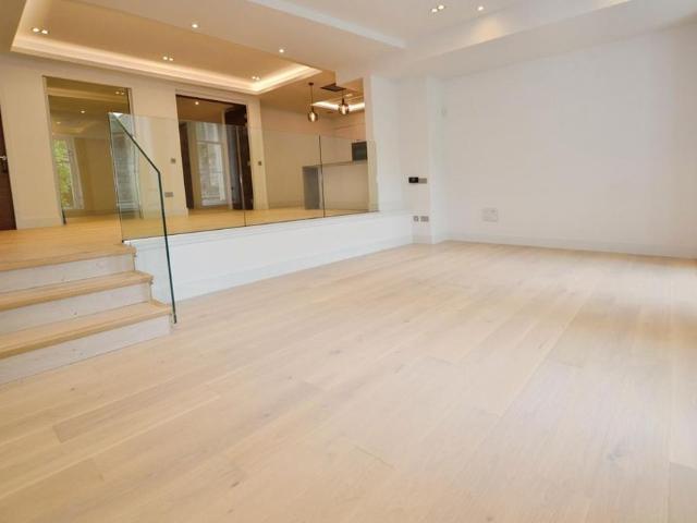 Apartment for rent in Haymarket, Scotland