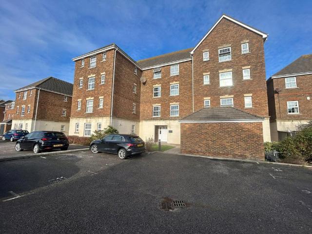 Flat for rent in Heathlands, East Sussex
