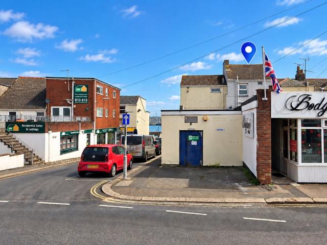 Apartment for rent in Torpoint