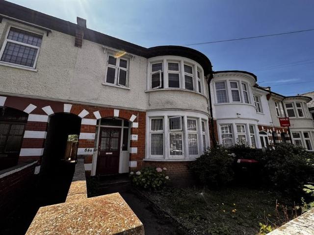 Apartment for rent in Southend City Centre Neighbourhood, Alton Barnes