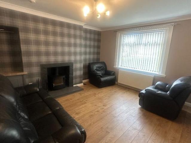 Apartment for rent in Ashgill, Scotland