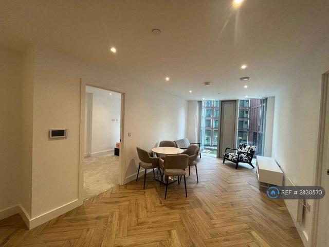 Flat for rent in City Centre, Georgia