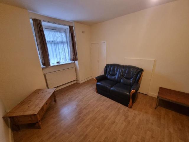 Apartment for rent in Hillside, Scotland