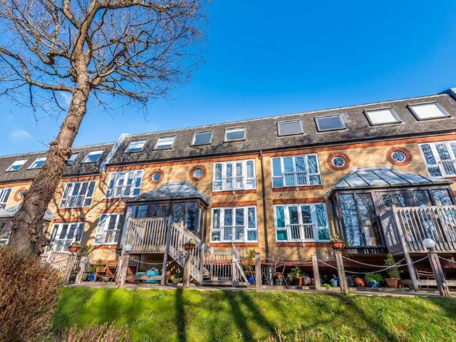Flat for rent in West Wickham, West Wickham