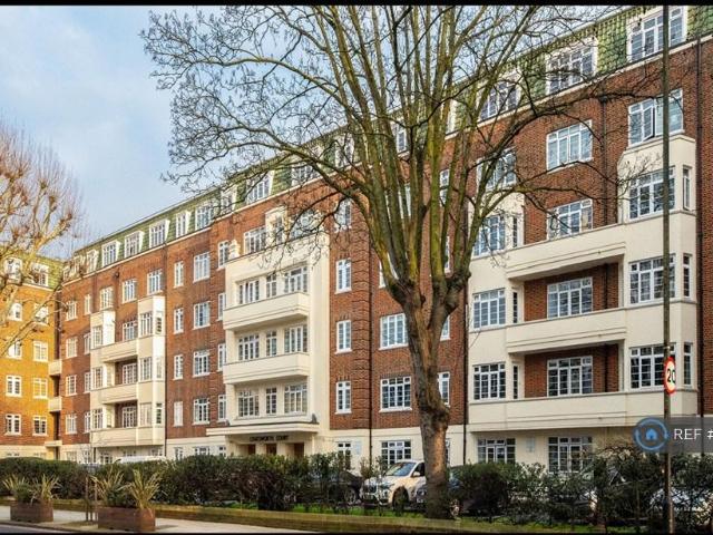 Flat for rent in Earl's Court, Isle Of Man