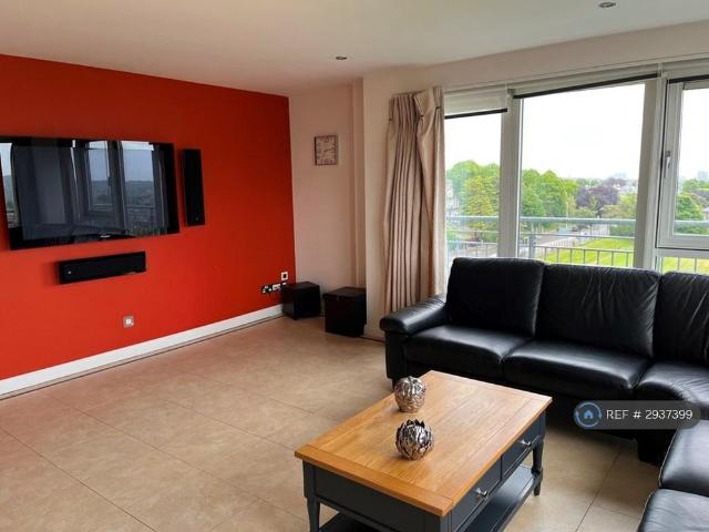 Apartment for rent in Craigiebuckler, Ballindoch