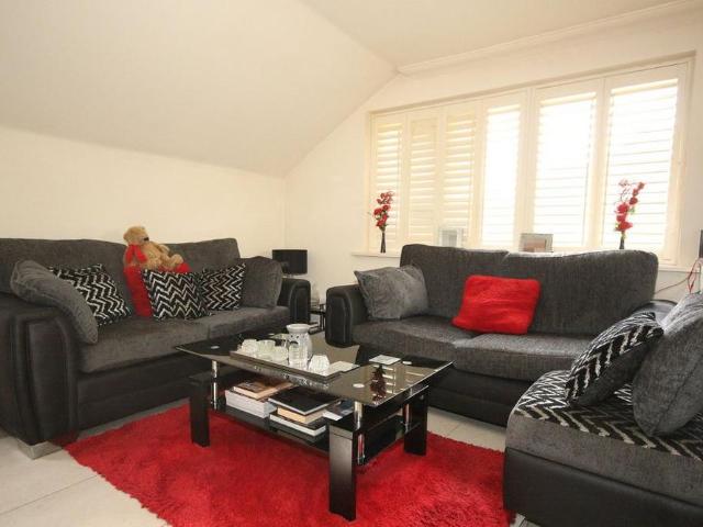 Apartment for rent in St John's, Woking