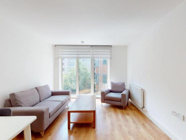 Flat for rent in Greater London