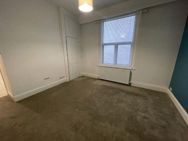 Apartment for rent in Withycombe, Budlake