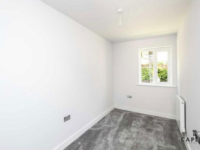 Apartment for rent in Debden Green, Epping Forest